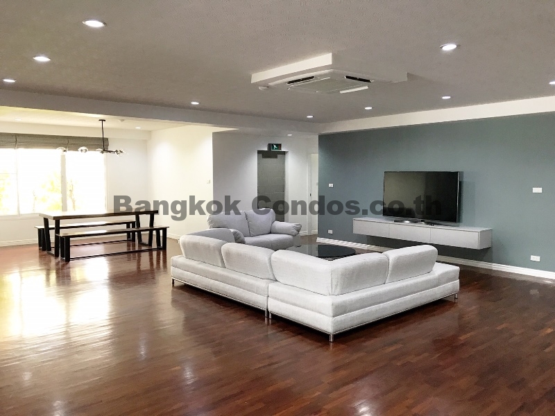 Renovated 4 Bedroom Apartment For Rent Thonglor Soi 8